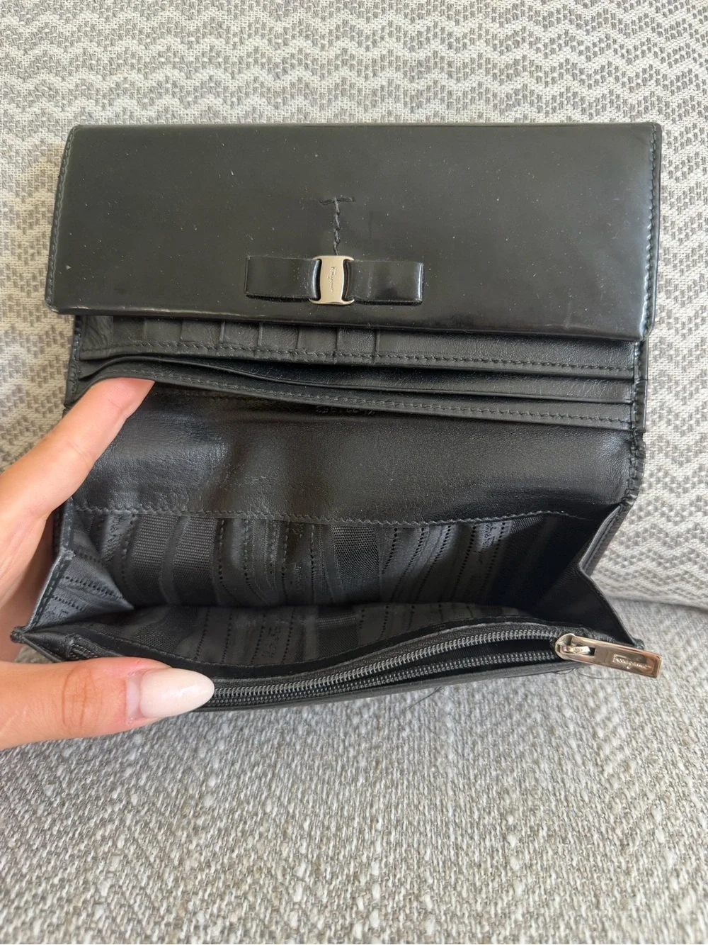 Salvatore Ferragamo Black Patent Leather Vara Bow Continental Wallet